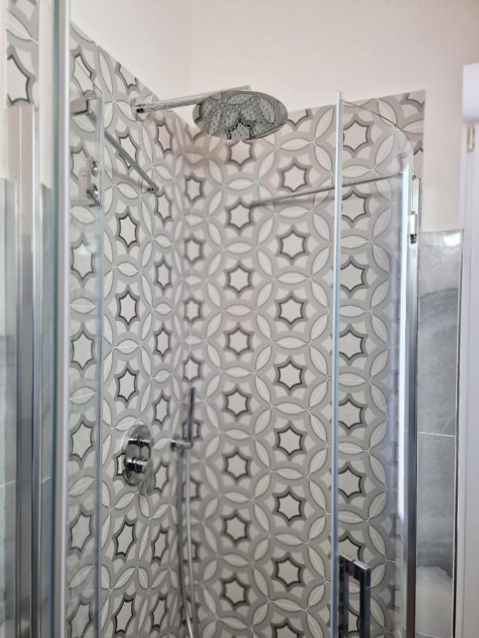 Savarese Luxury Palace Apartman Vico Equense Kültér fotó