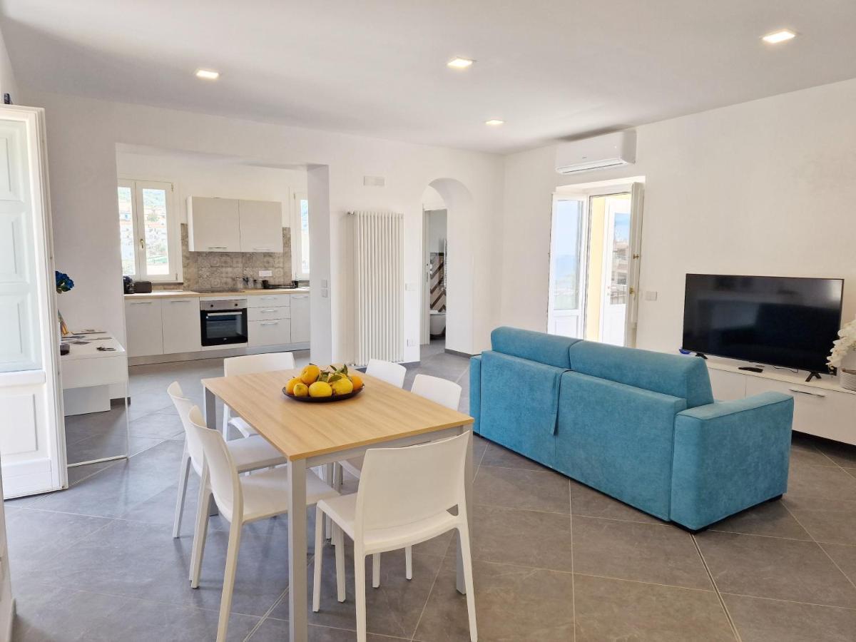 Savarese Luxury Palace Apartman Vico Equense Kültér fotó