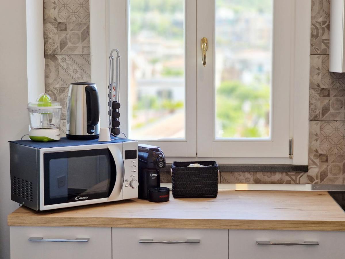 Savarese Luxury Palace Apartman Vico Equense Kültér fotó