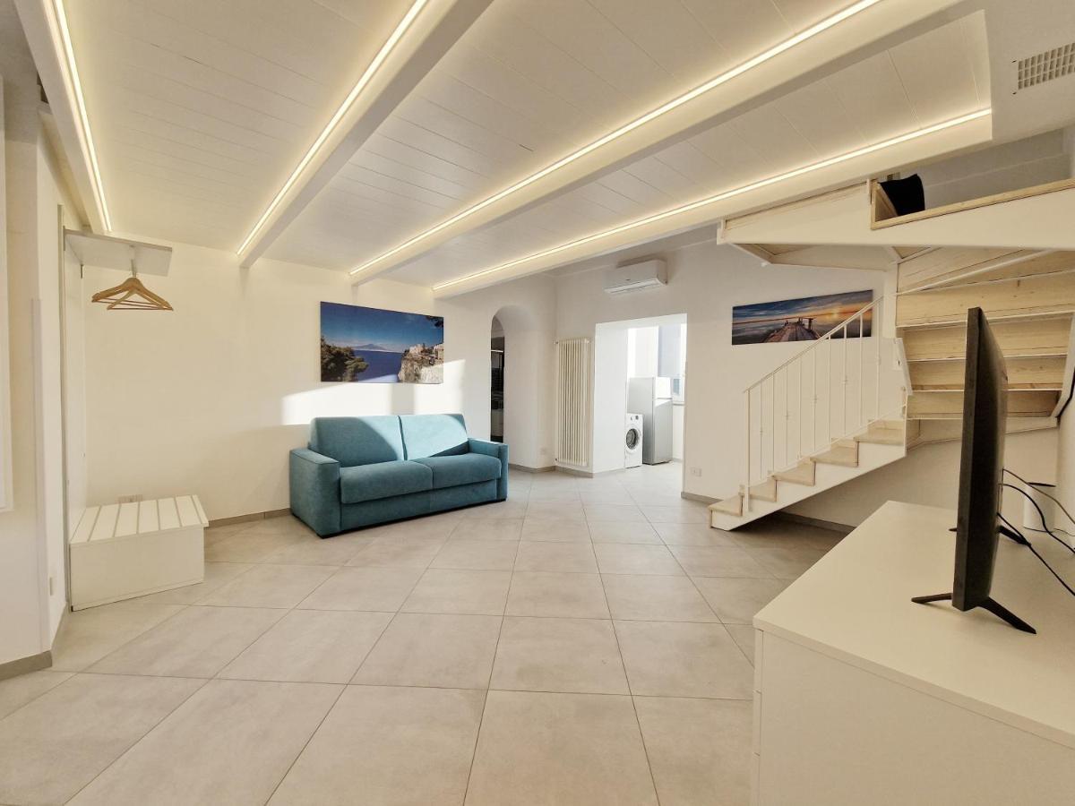 Savarese Luxury Palace Apartman Vico Equense Kültér fotó