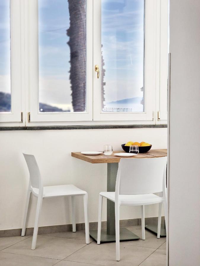 Savarese Luxury Palace Apartman Vico Equense Kültér fotó