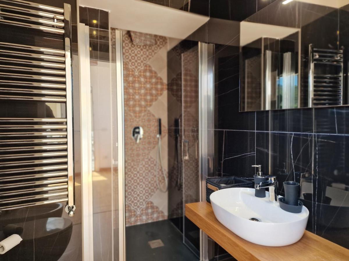 Savarese Luxury Palace Apartman Vico Equense Kültér fotó
