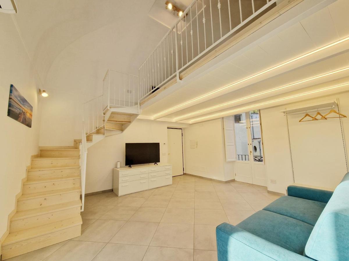 Savarese Luxury Palace Apartman Vico Equense Kültér fotó
